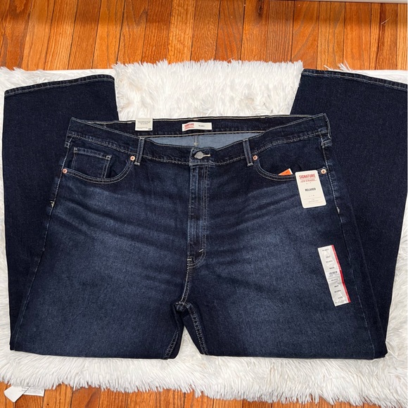 Signature by Levi Strauss Mens relaxed jeans size 44x30 - Picture 5 of 6